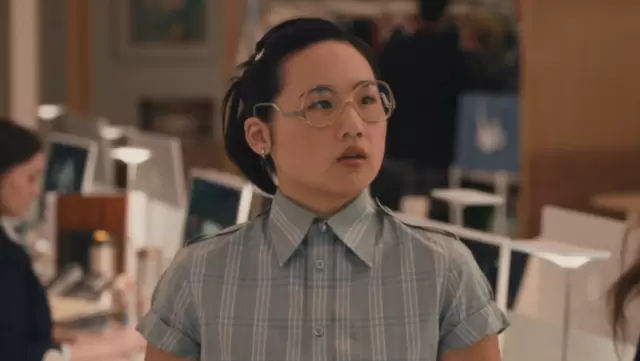 《穿普拉达的女王2》新角色“秦舟”引争议,亚裔命名与造型遭质疑 _ 相关图片 《穿普拉达的女王2》新角色“秦舟”引争议,亚裔命名与造型遭质疑 _ 相关图片